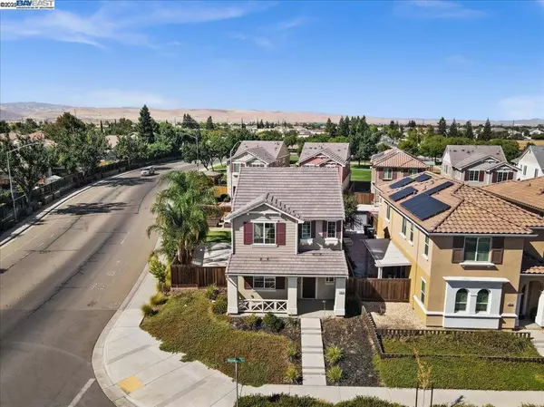 Tracy, CA 95377,4384 Lennox Ln