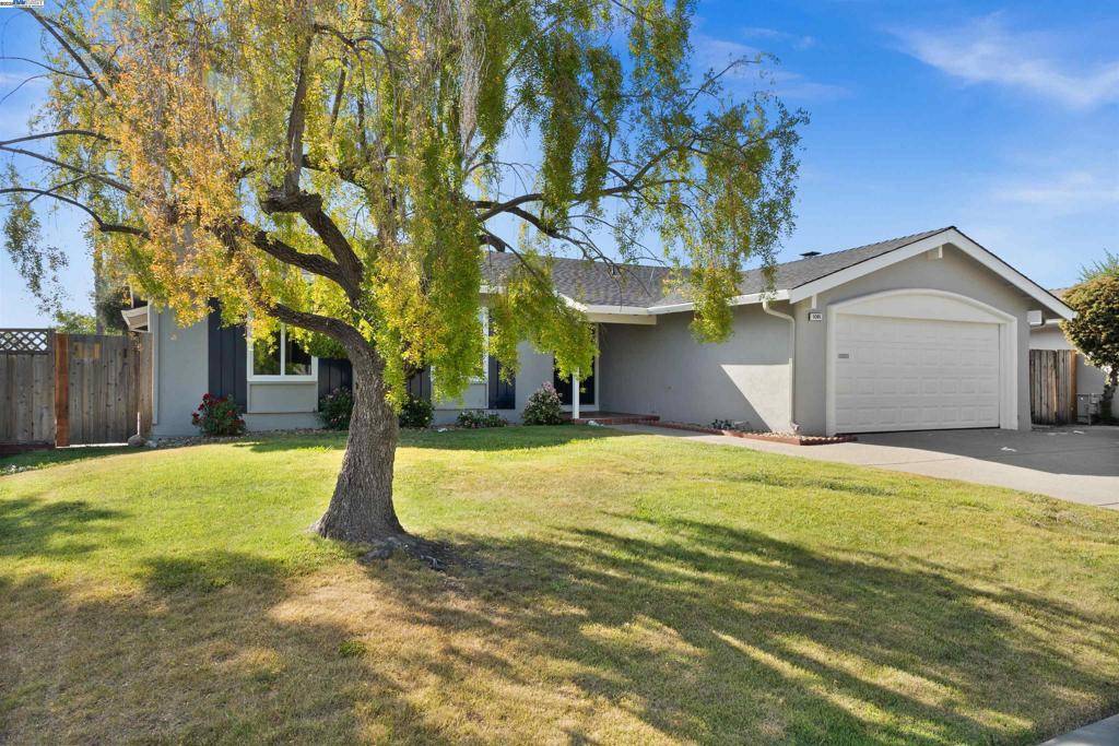 Newark, CA 94560,5095 Nottingham Ct