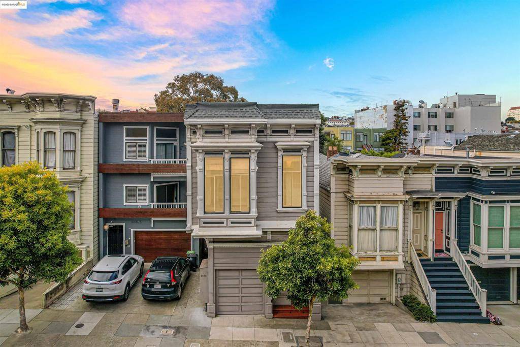 2654 Bush St, San Francisco, CA 94115-1219