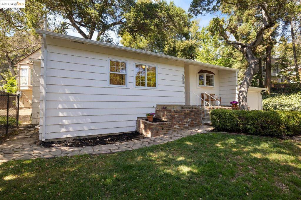 Oakland, CA 94611,5808 MORAGA AVENUE