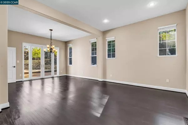 Concord, CA 94518,4362 Lynn Dr