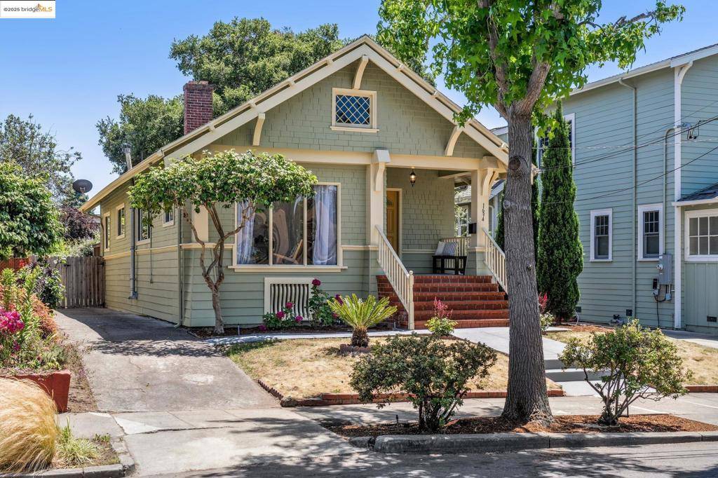 1634 Derby St, Berkeley, CA 94703