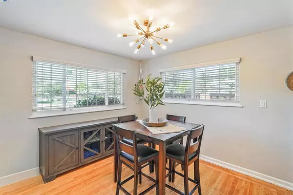 Livermore, CA 94550,3991 Yale Way