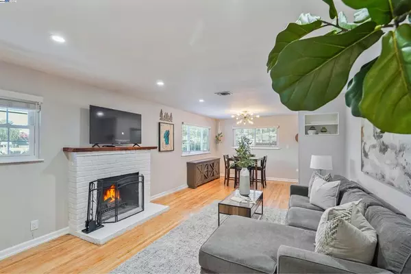 Livermore, CA 94550,3991 Yale Way