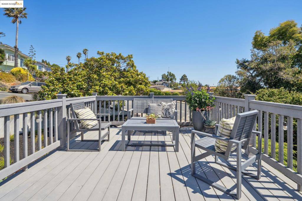 Richmond, CA 94805,5866 Ralston Ave