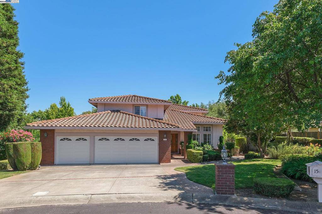 Pleasanton, CA 94588,15 Foothill Ln