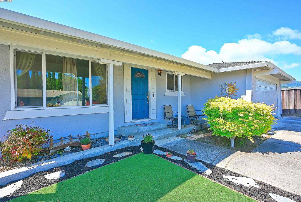 Pleasanton, CA 94588,6876 Prospect Ct