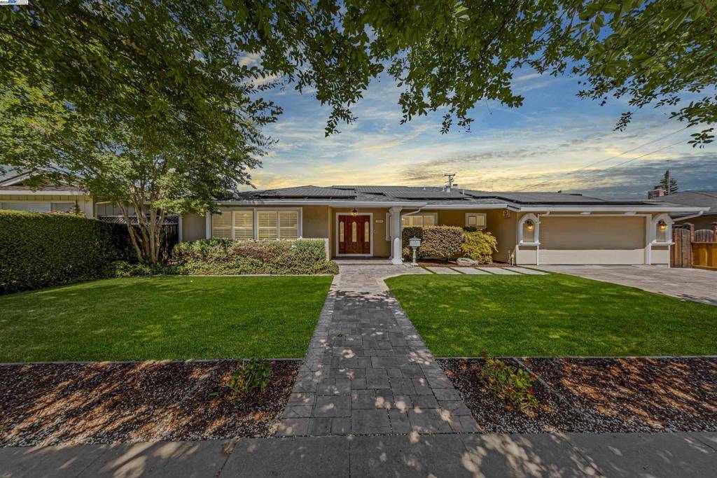 1834 Hicks, San Jose, CA 95125