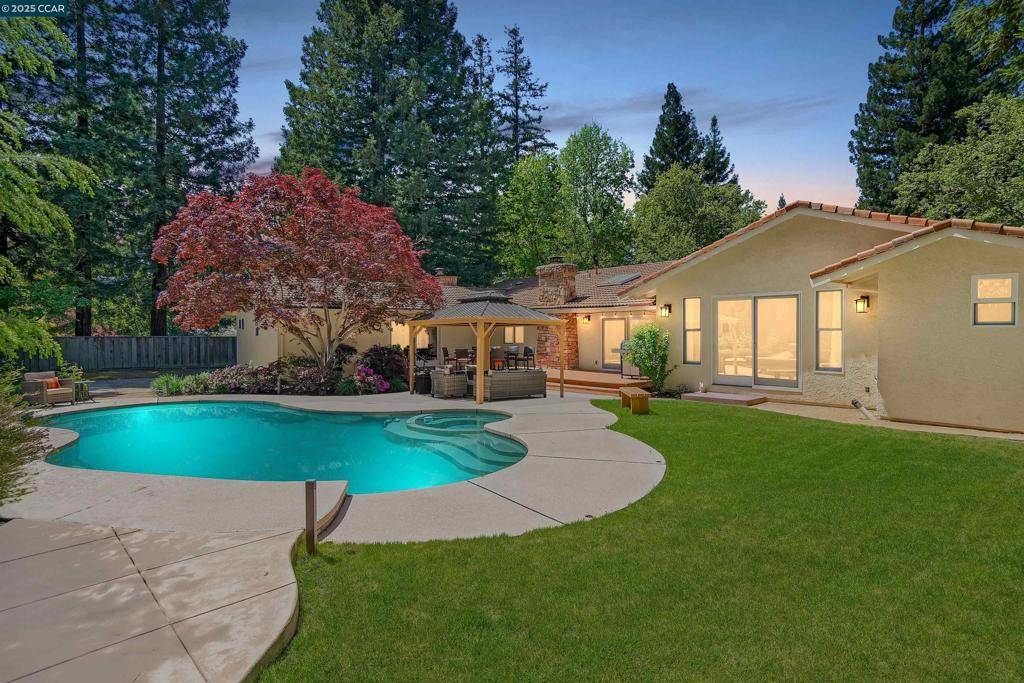 Danville, CA 94506,2142 Deer Oak Way