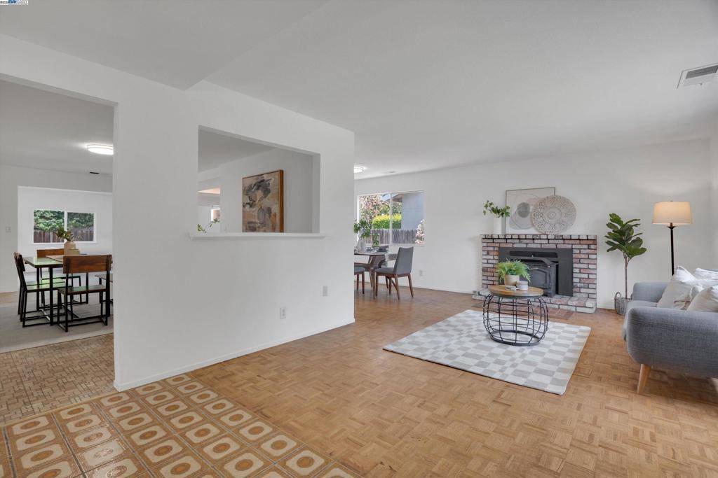 Fremont, CA 94539,251 Helado Rd
