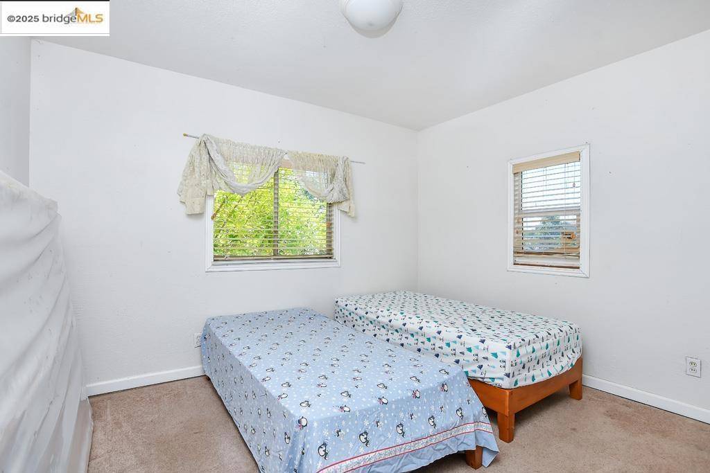 Antioch, CA 94509,708 H St