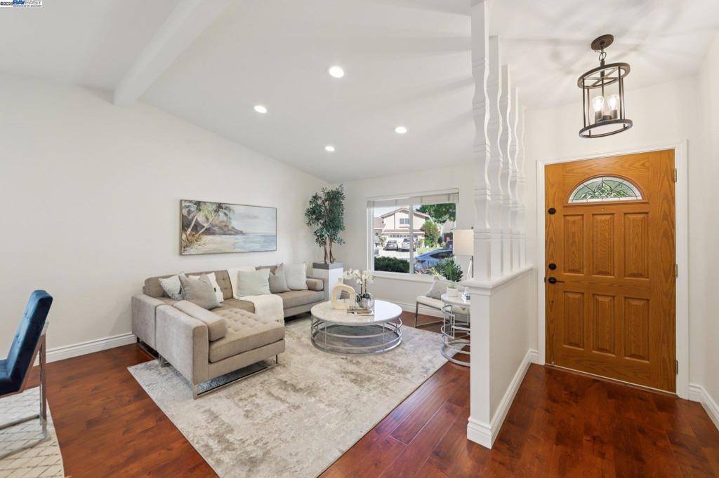 San Ramon, CA 94583,57 Trailview Ct