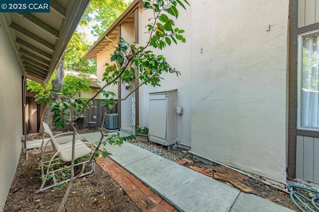 Walnut Creek, CA 94598,1909 Countrywood Ct
