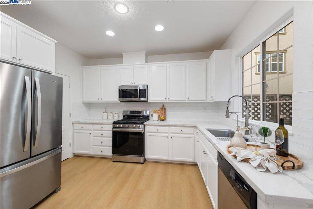 Dublin, CA 94568,3335 Vittoria Loop