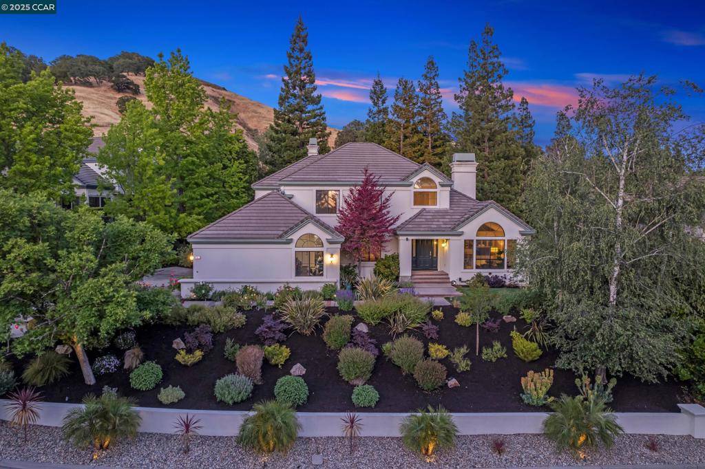 40 Oak Trail Ct, Alamo, CA 94507