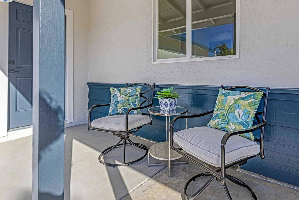 Fremont, CA 94538,4564 Piper St