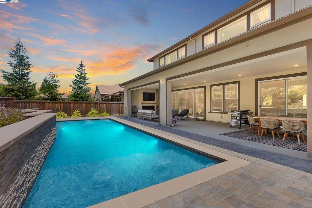 1949 Decanter Cir, Brentwood, CA 94513