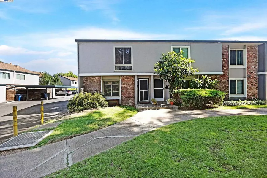 3545 Northwood Drive #F, Concord, CA 94520