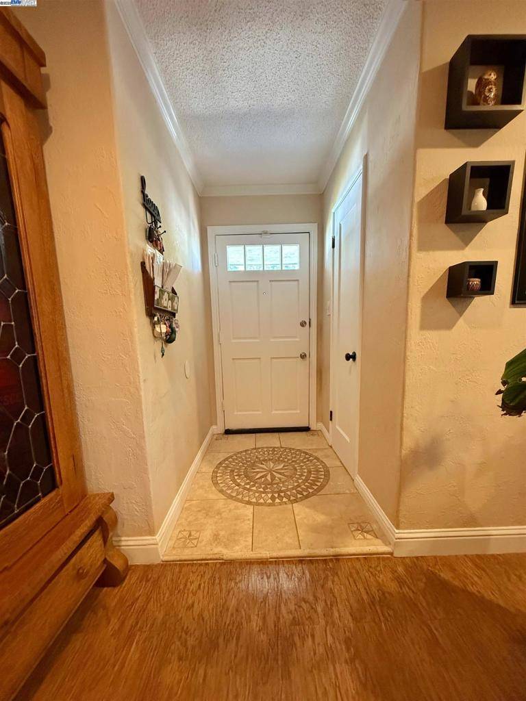 Concord, CA 94520,3010 Grant St