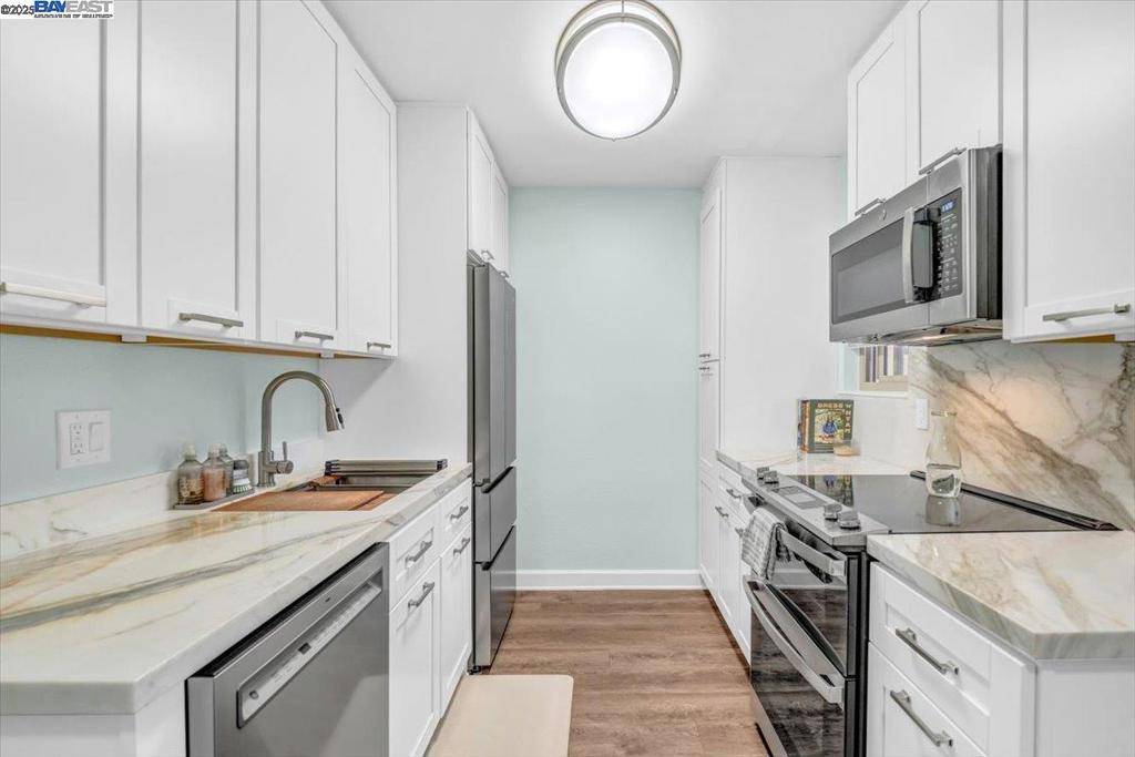 Monterey, CA 93940,4206 Golden Oaks Ln