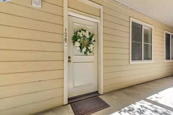 Sunnyvale, CA 94087-3772,929 E El Camino Real #128J