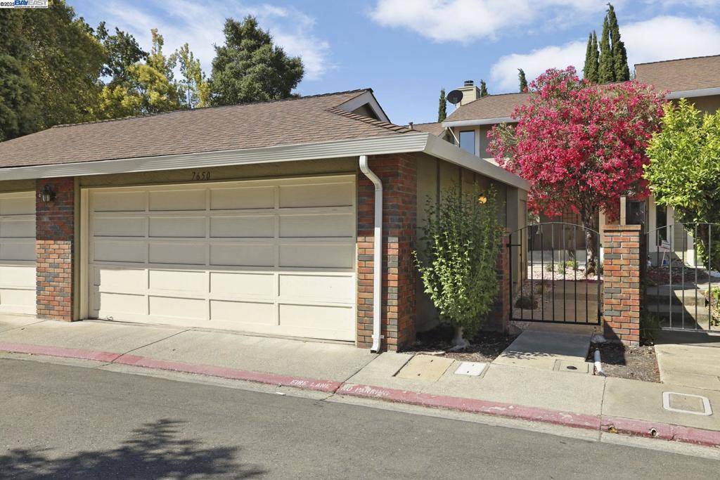 7650 Arbor Creek Cir, Dublin, CA 94568