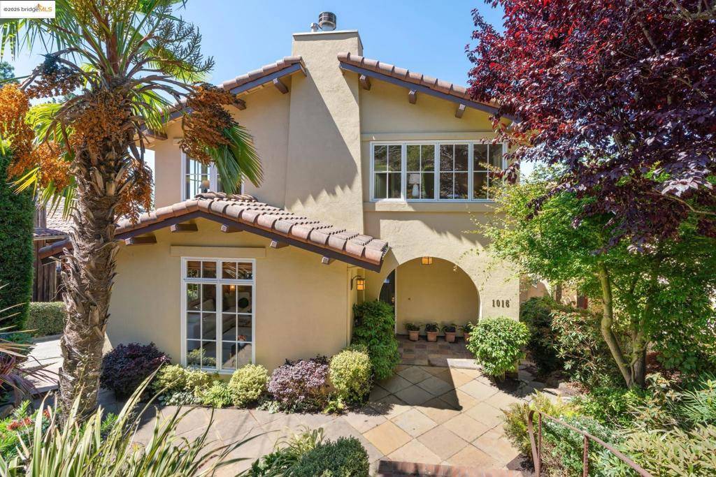 1016 Grizzly Peak Blvd, Berkeley, CA 94708