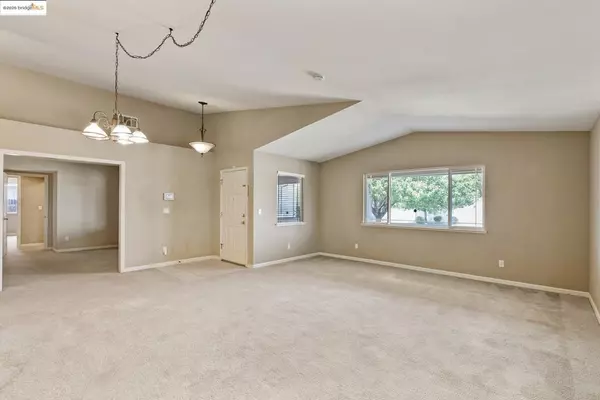 Antioch, CA 94531,5200 Mohican Way