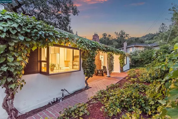 Orinda, CA 94563,35 Claremont Ave