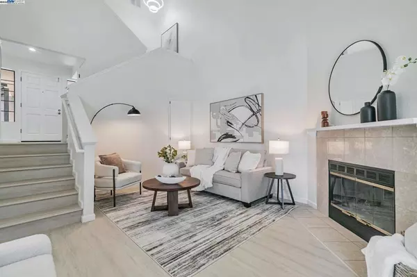 Fremont, CA 94539,636 Praderia Cir