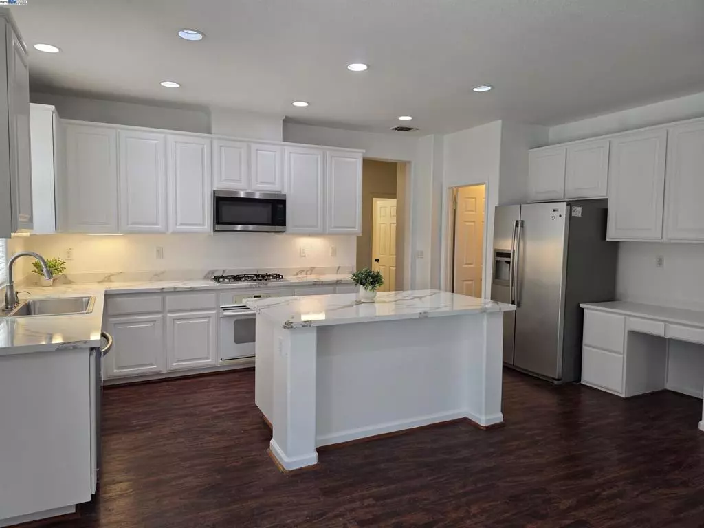 Antioch, CA 94509,1906 Wilson Ct