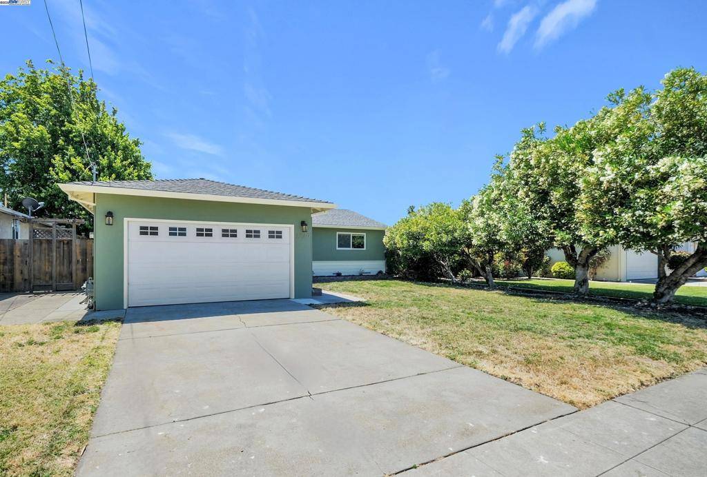 San Lorenzo, CA 94580,1730 Via Ventana