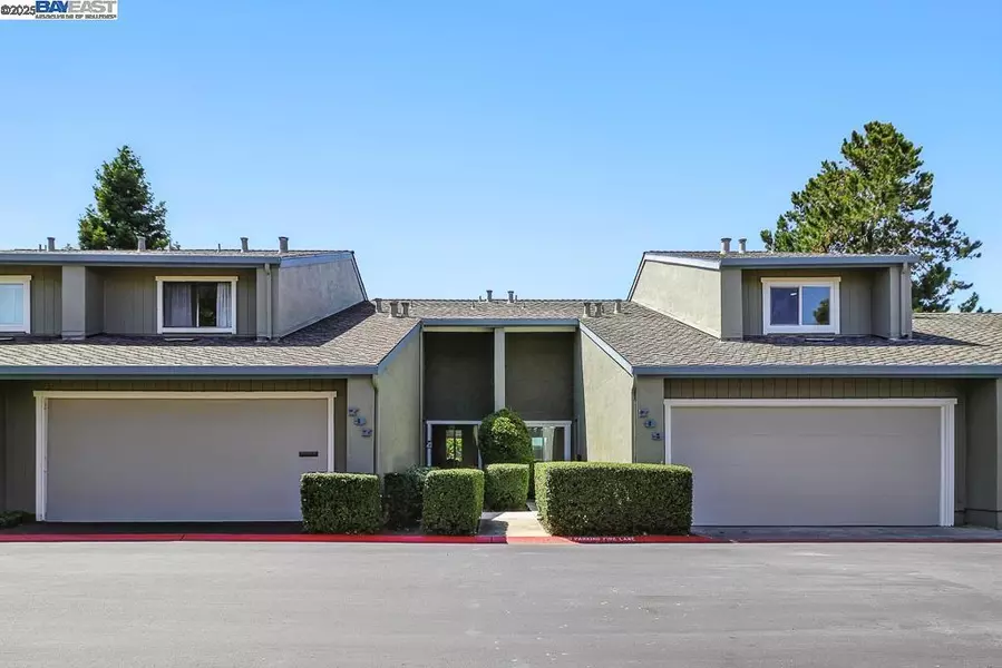 739 Aries Ln, Foster City, CA 94404