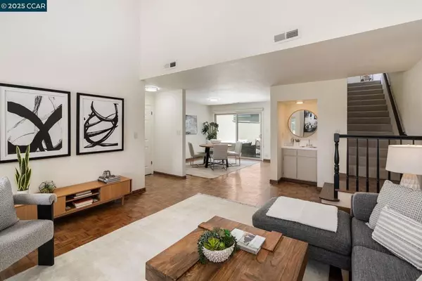 Alameda, CA 94502,3510 Savana Ln