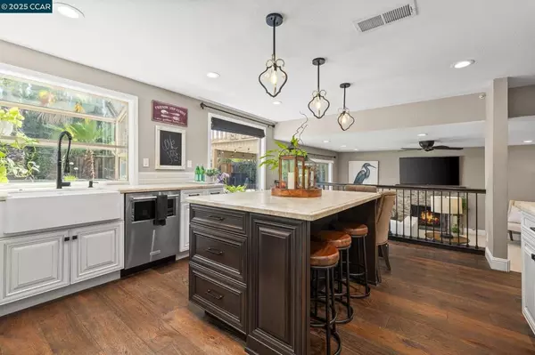 Concord, CA 94521,1230 Golden Springs Ln