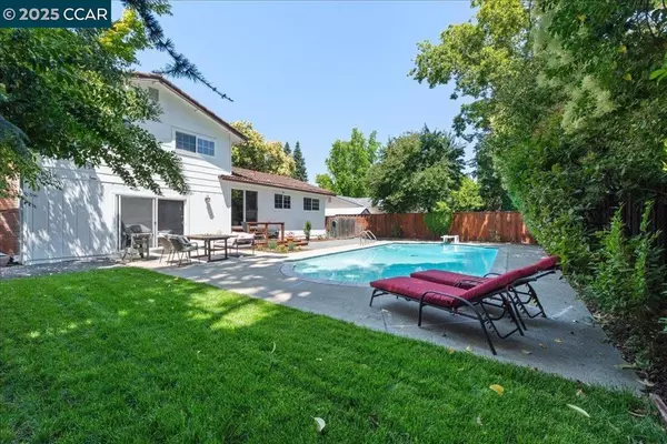 Pleasanton, CA 94588,4421 Muirwood Dr