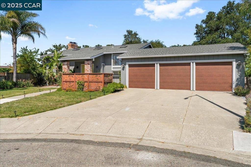 17 Powder Bowl Ct, Richmond, CA 94803