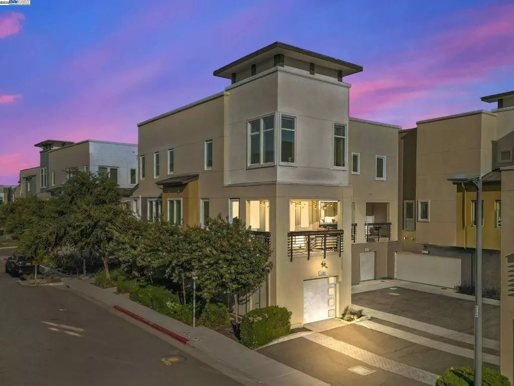 Dublin, CA 94568,5585 Apex Dr