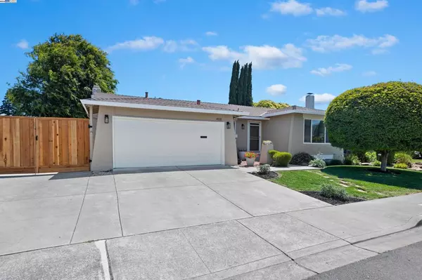 Pleasanton, CA 94588,4531 Harper Ct