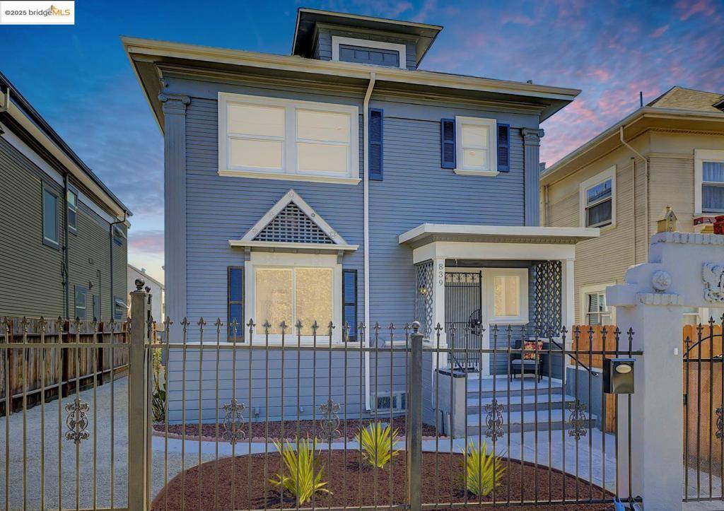 Oakland, CA 94608,839 35Th St