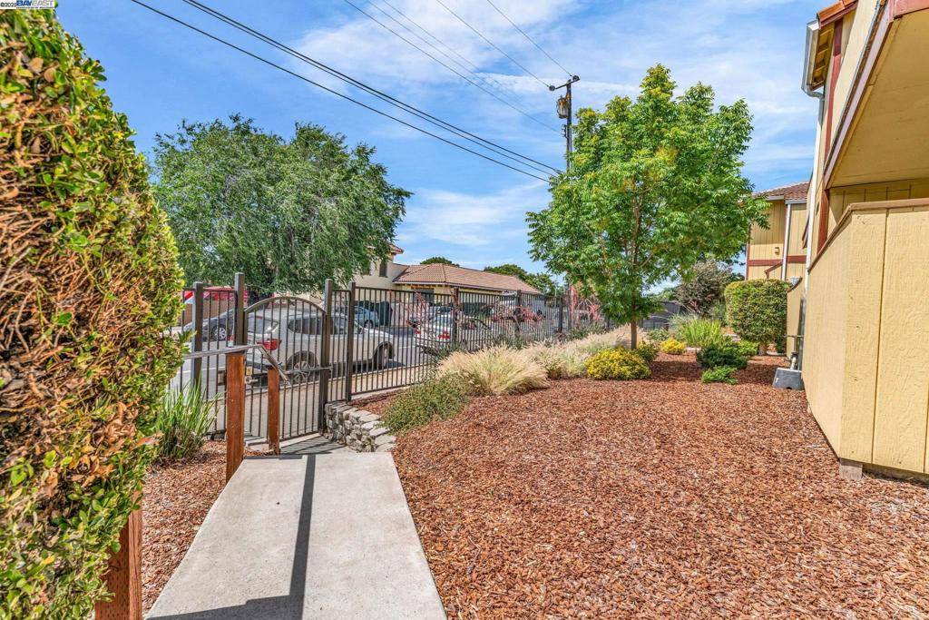 Concord, CA 94520,2170 Fremont St