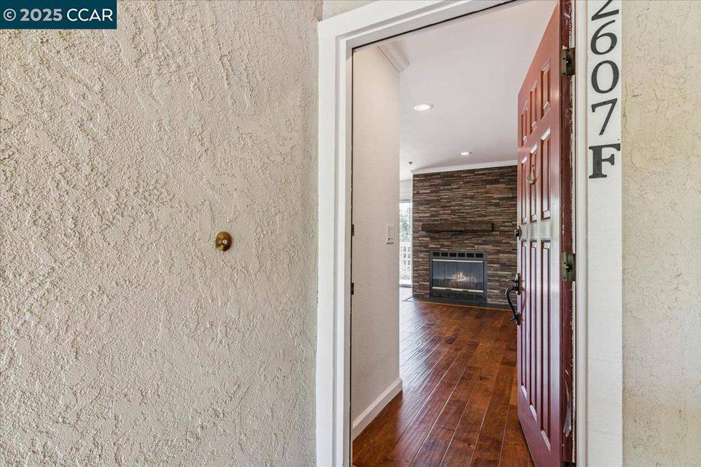 Walnut Creek, CA 94597,2607 Oak Rd #F