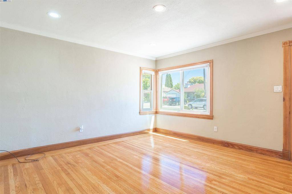 San Lorenzo, CA 94580,1119 Bockman Rd
