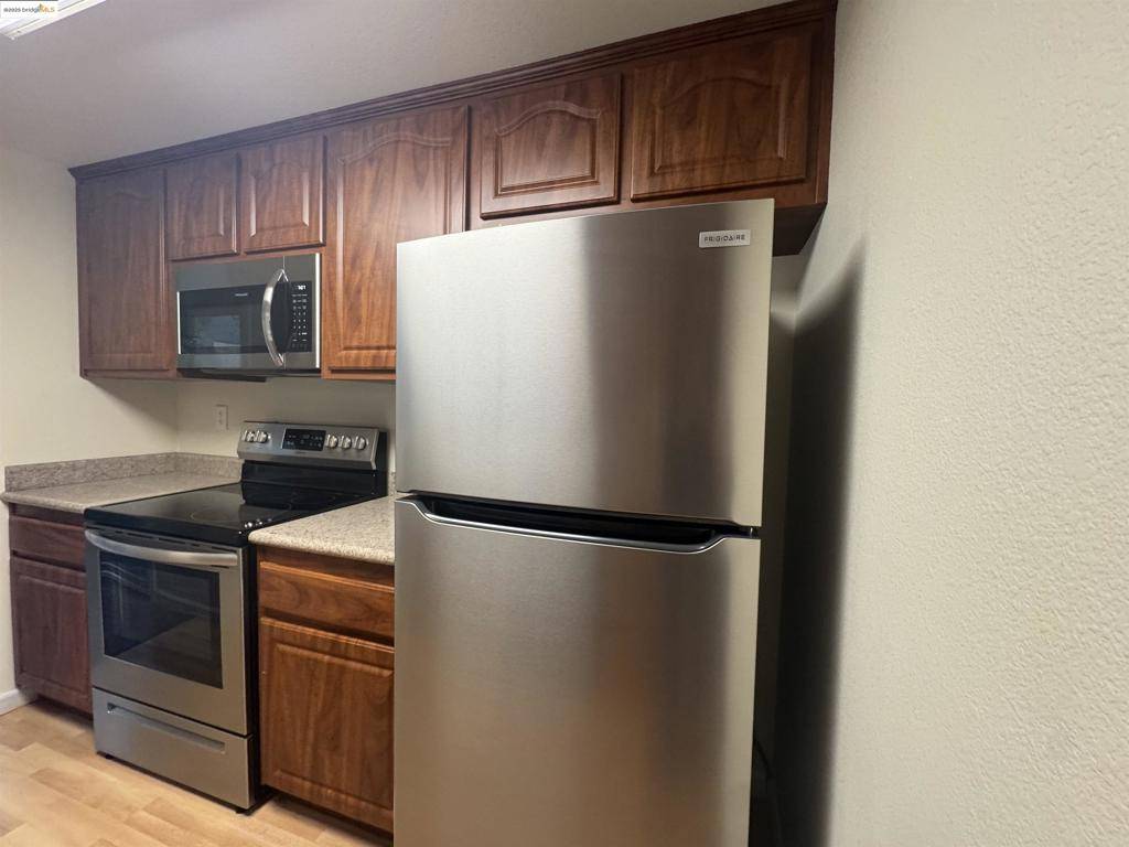 Antioch, CA 94509,2410 Starlight Lane #168