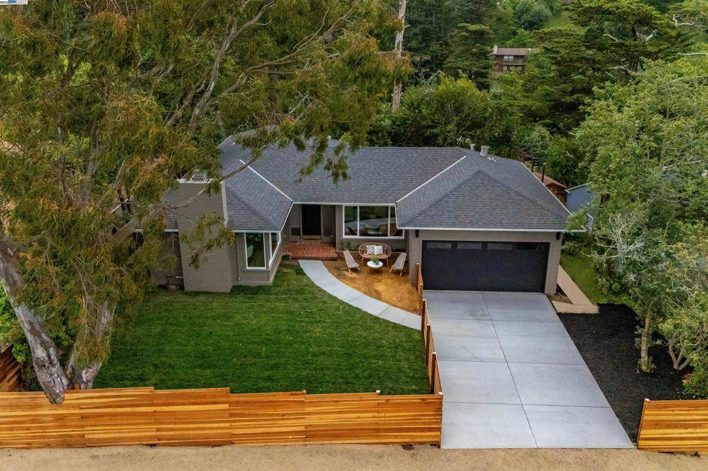 Oakland, CA 94611,6470 Ascot Dr