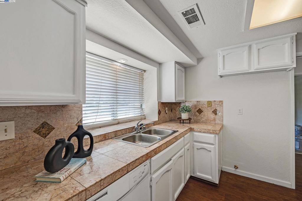Tracy, CA 95376,1861 Ashland