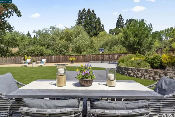 Danville, CA 94526,273 Valle Vista Dr