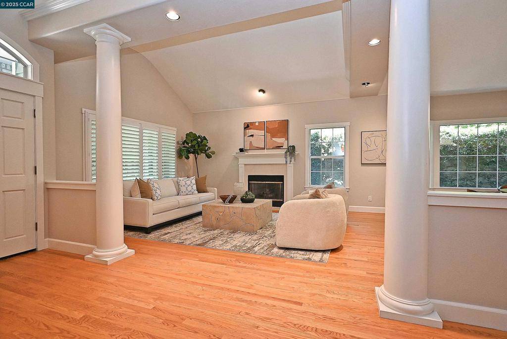 Walnut Creek, CA 94596,421 Twin Oaks Ln