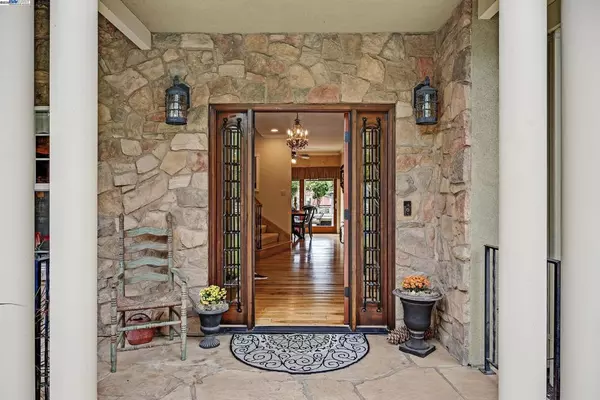 Pleasanton, CA 94566,6745 Alisal St
