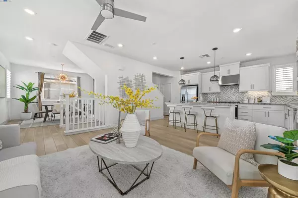 Newark, CA 94560,37456 Sand Drift Rd